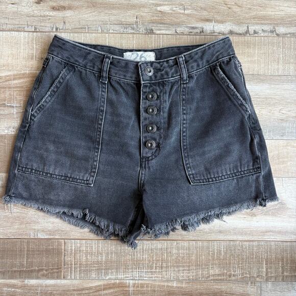 Free People Jesse Carpenter Shorts in Nightfall Washed Black Size 26 - Picture 1 of 4
